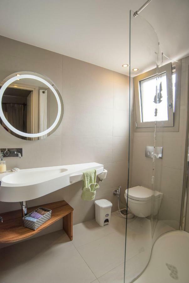 Eftopia Beachfront 2-Bedrooms Apartment Kokkari Eksteriør billede